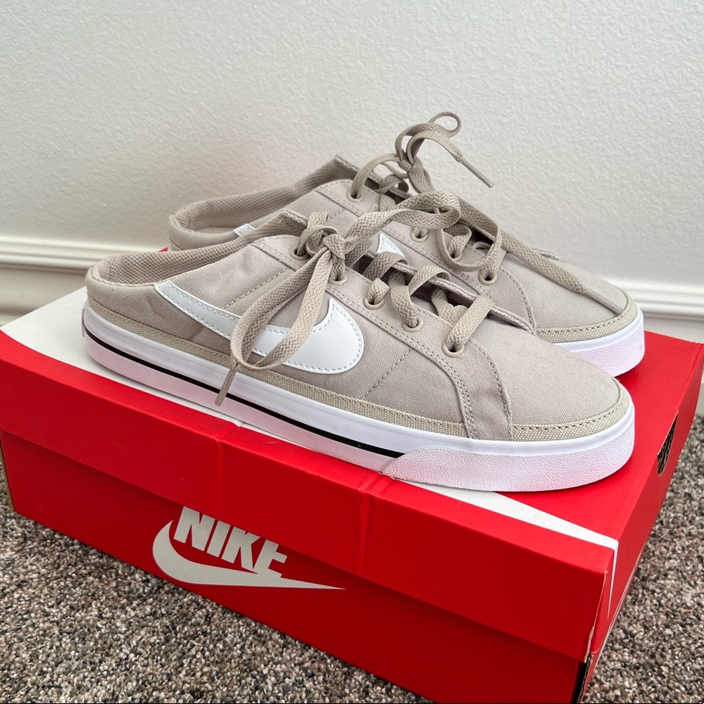 NEW Nike Court Legacy Mules